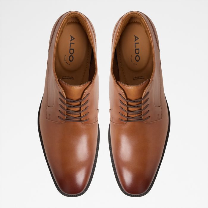 Sapatos clássicos em pele cognac - TEODORO