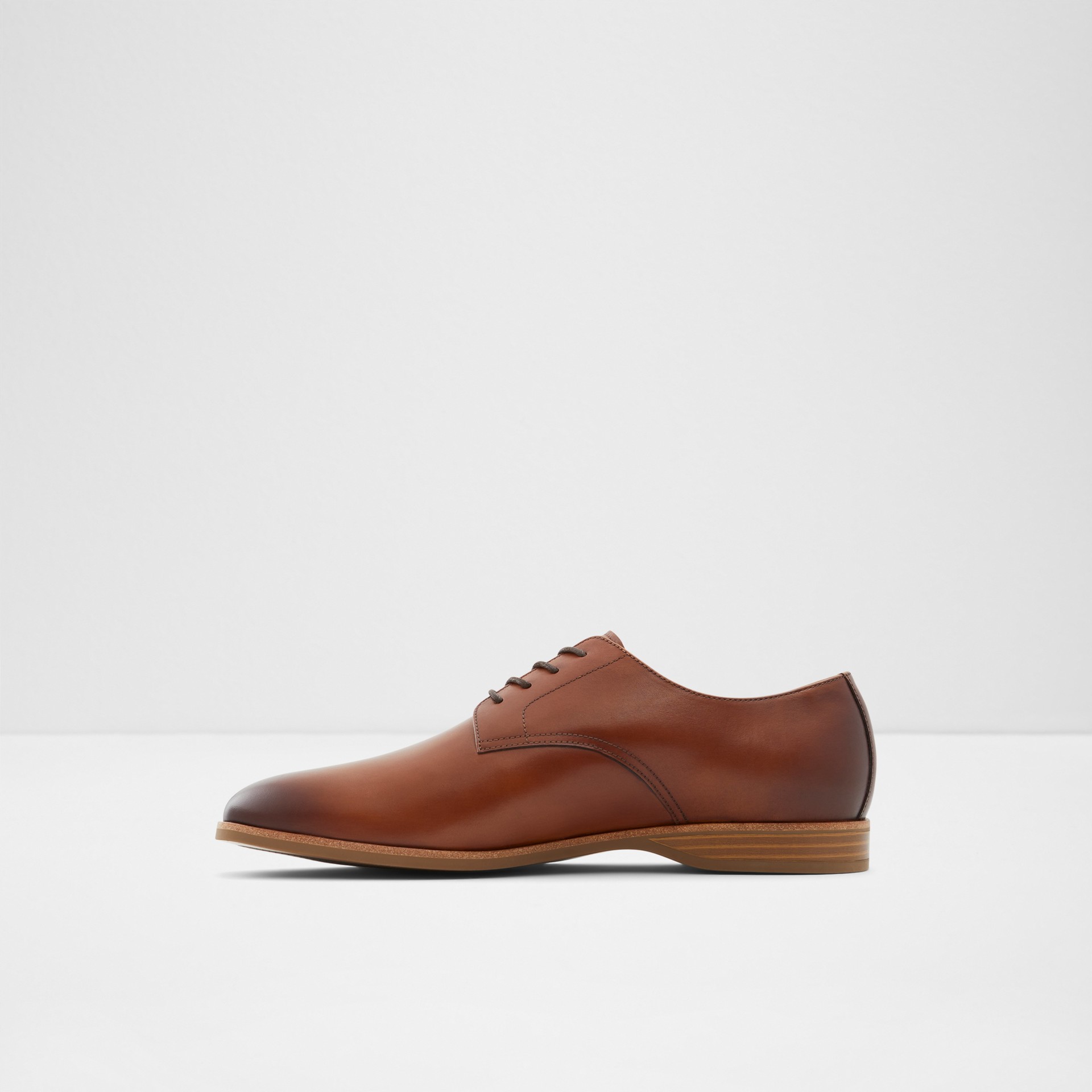 Sapatos para homem em pele em cognac TOLKIEN | ALDO Shoes Portugal