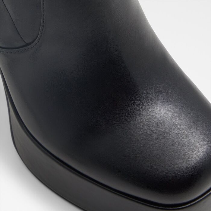 Botins em preto, salto em bloco com plataforma - VALERIS