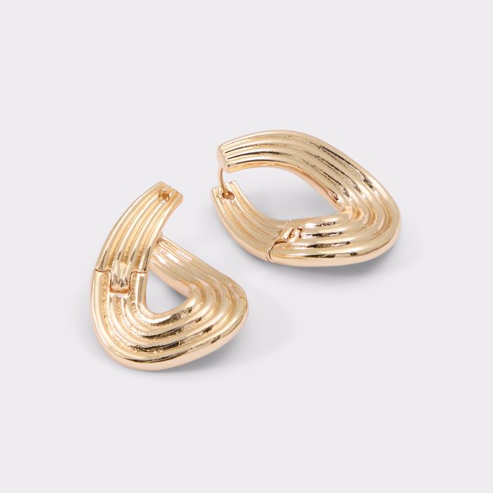 Pendientes largos en oro - ZORRAA