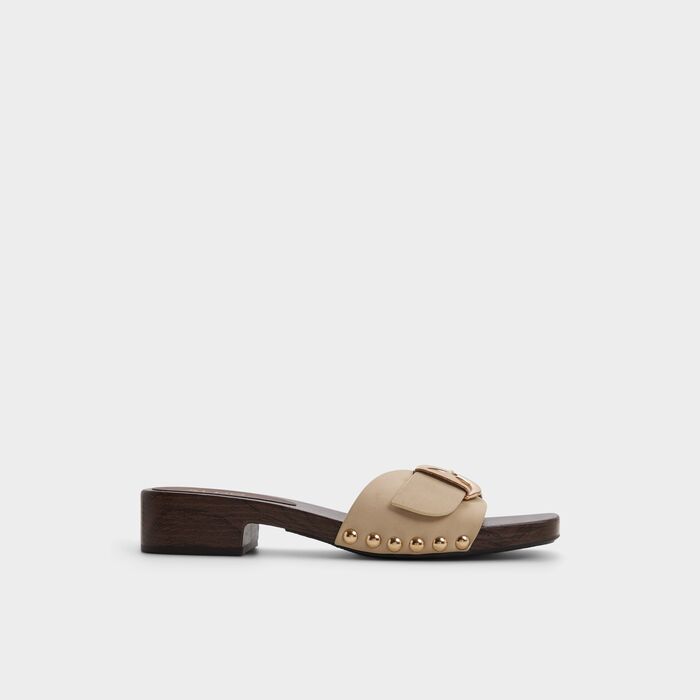 Sandalias planas en beige - ALLORIA