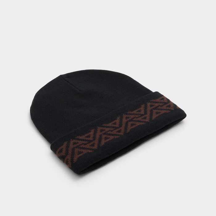 Gorro em preto - BERALENNON