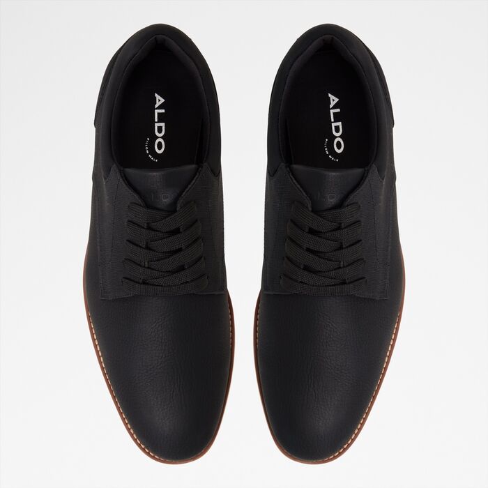 Sapatos casuais em preto - CORBY