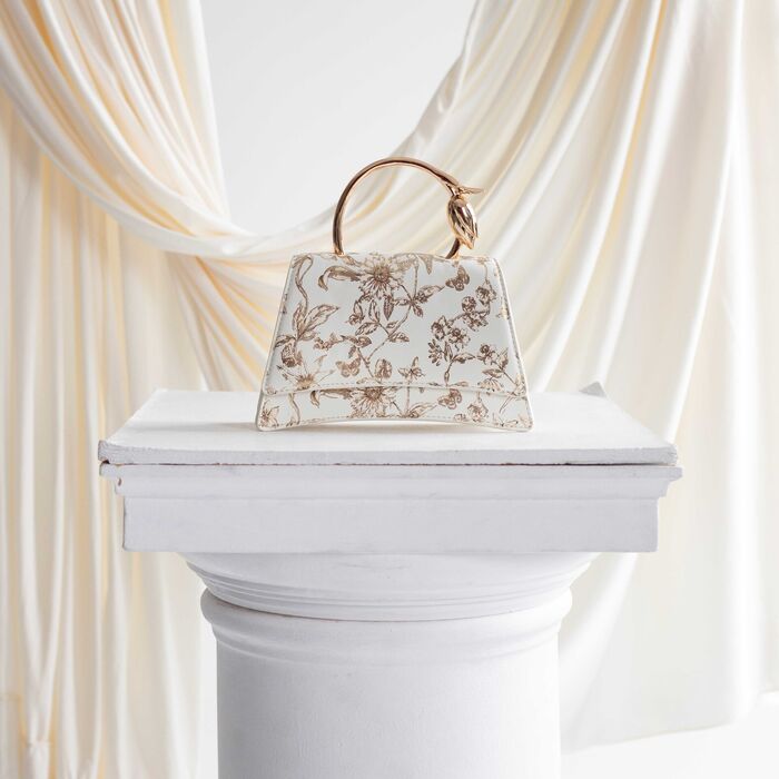 Bolso de mano en oro - DESERTROSE