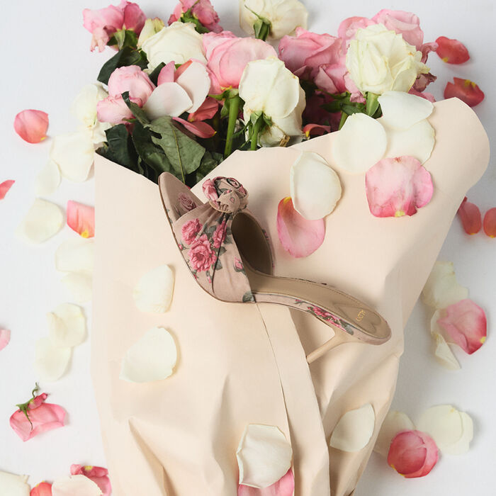 Mules en beige, tacón de aguja - ROSALINA