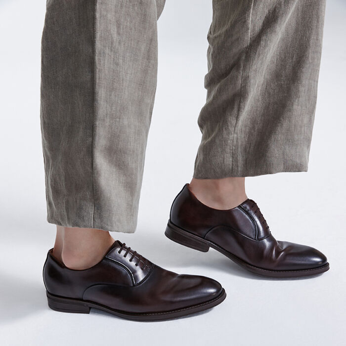 Sapatos clássicos em pele castanho - SANTINO