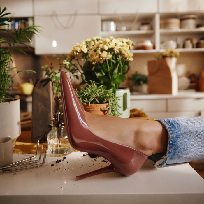 Zapatos de salón en barniz rosa, tacón de aguja - STASYA