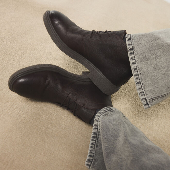 Botas em pele castanho - TORROO