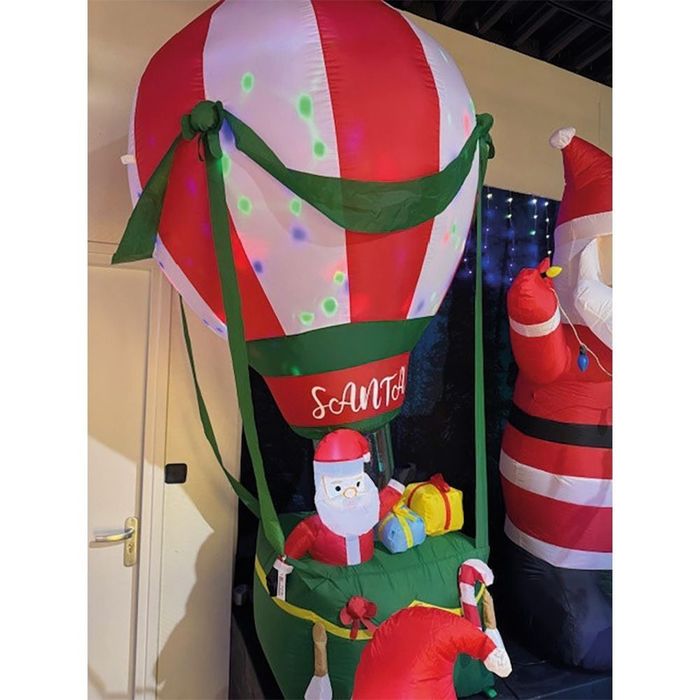 Balão inflável com pai natal com luz