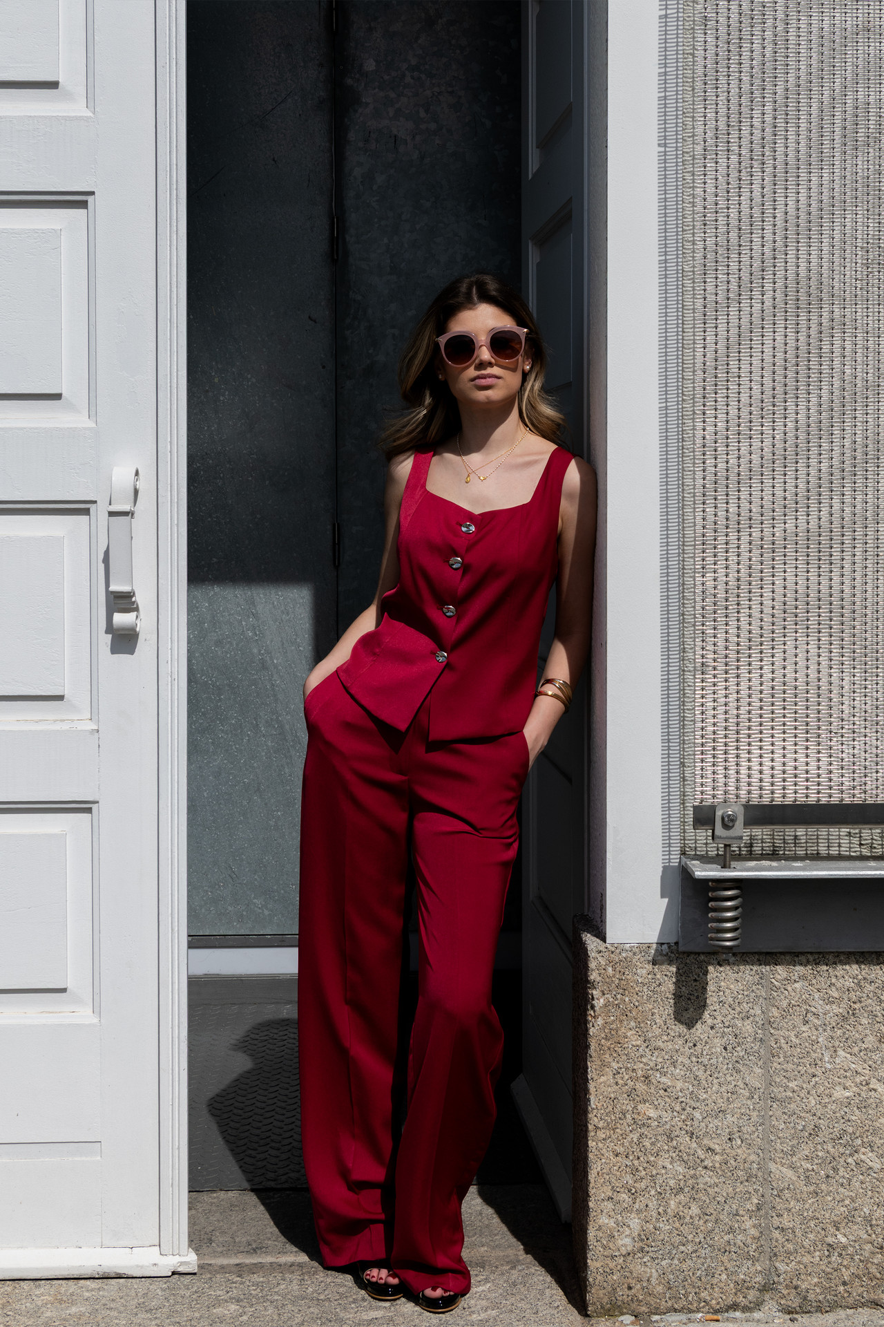 PLEATED TROUSERS