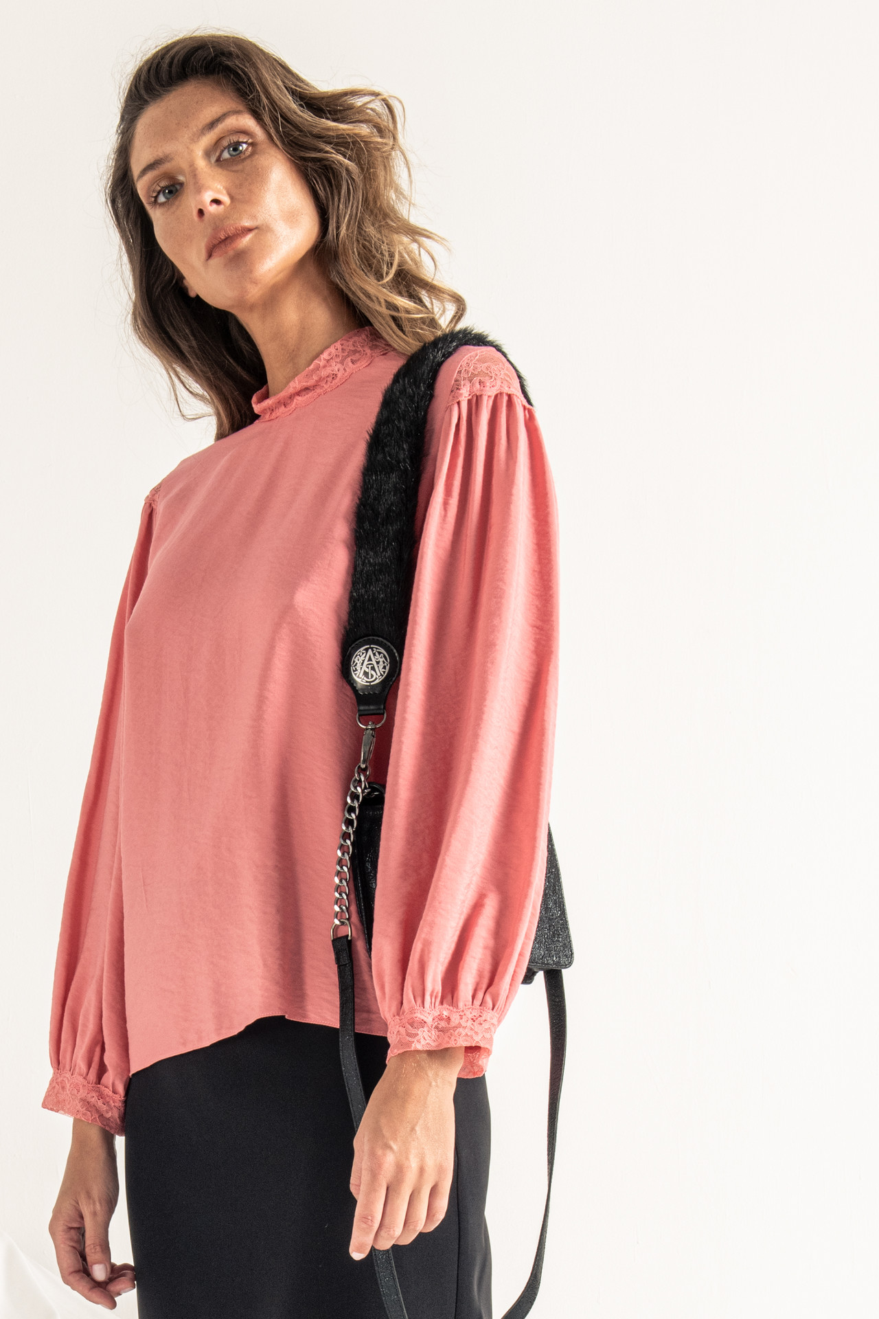 Shoulder strap