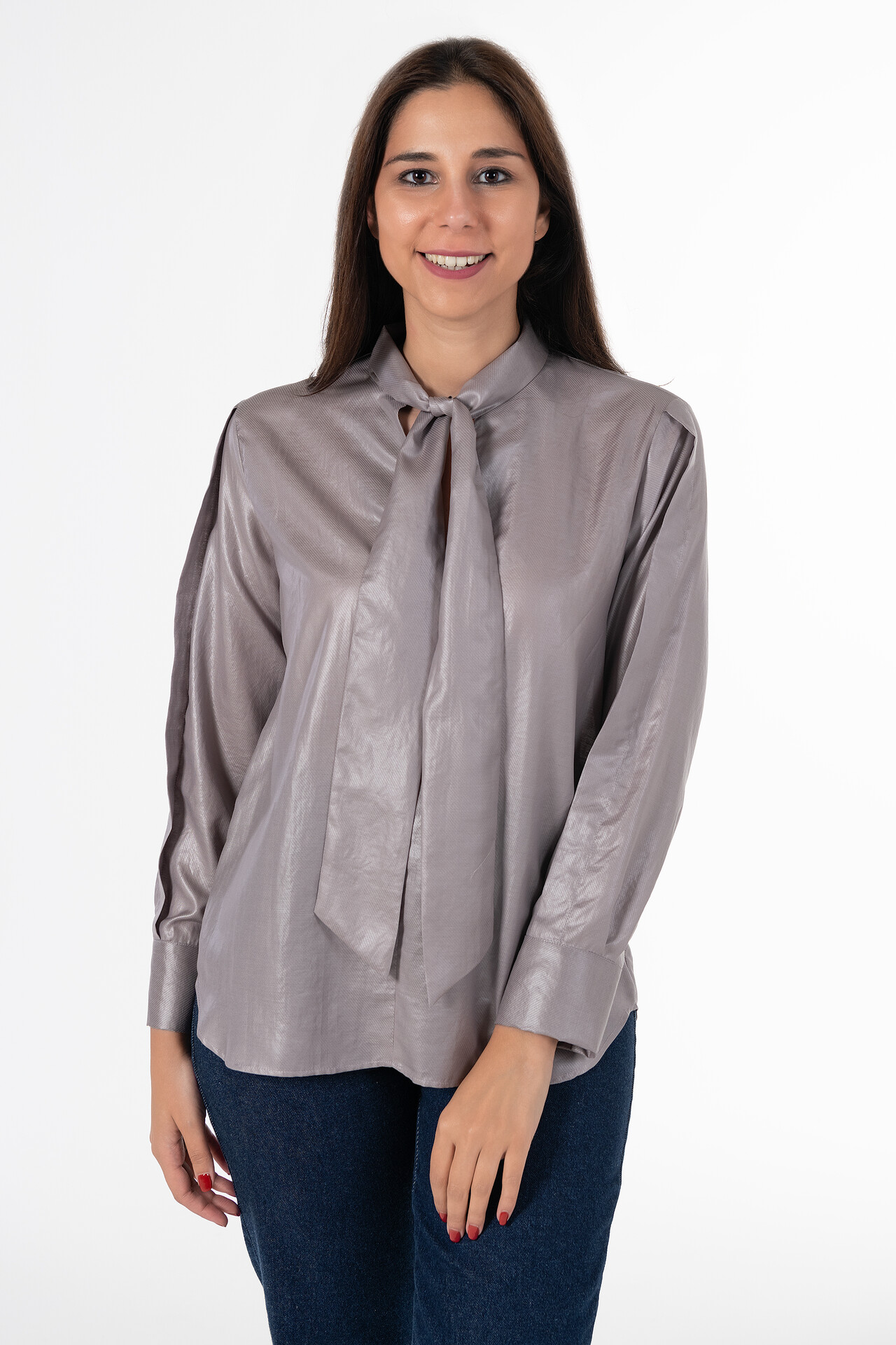 BLOUSE WITH RUFFLES