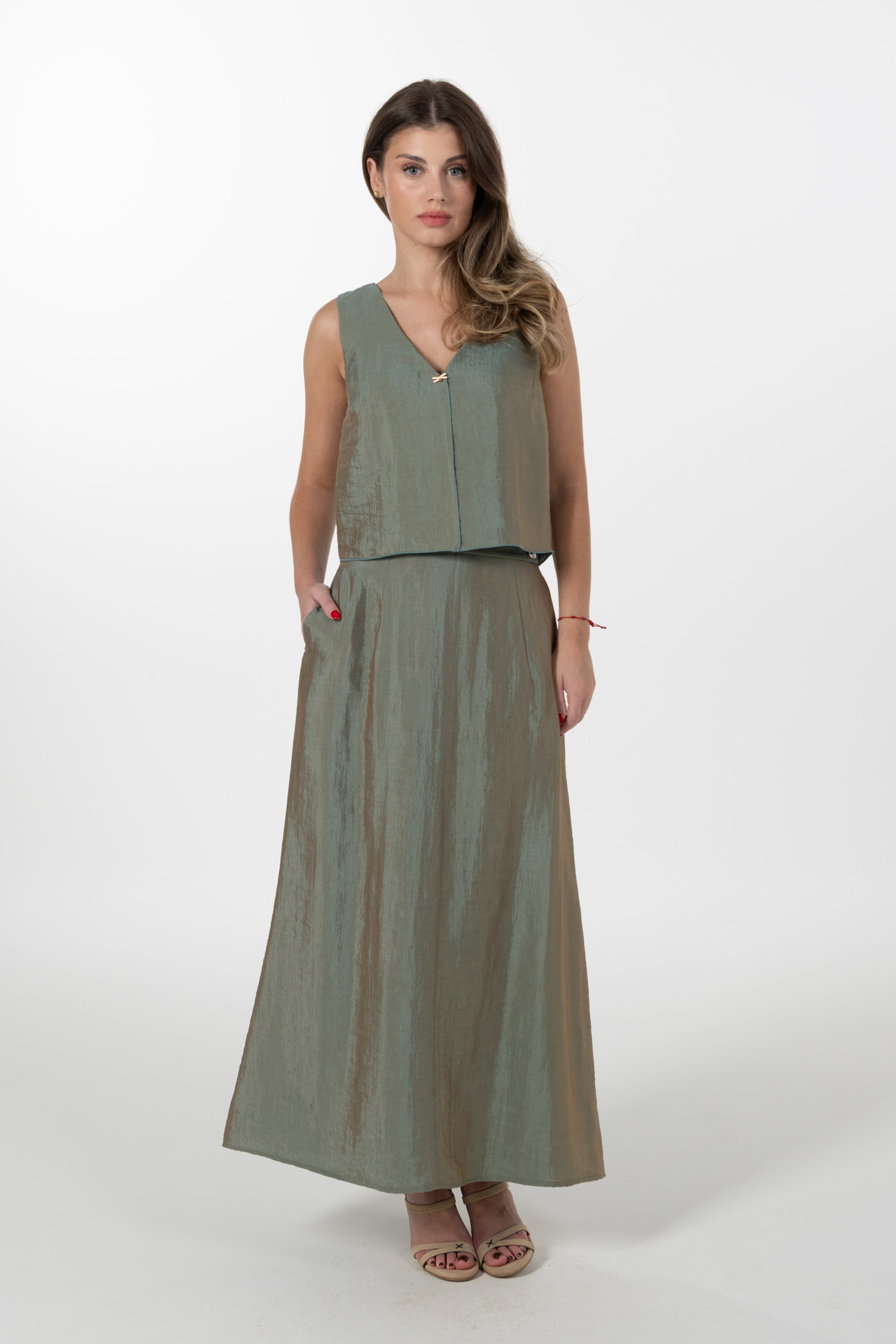 TOP DE ORGANZA COM EFEITO BICOLOR