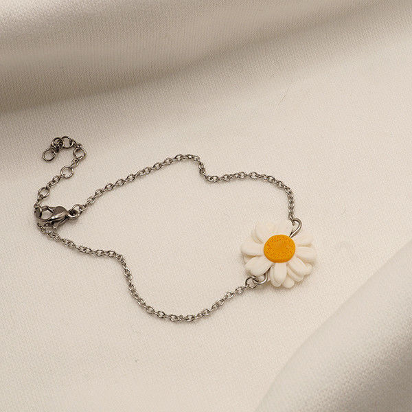 Pulseira com margarida fio prateado