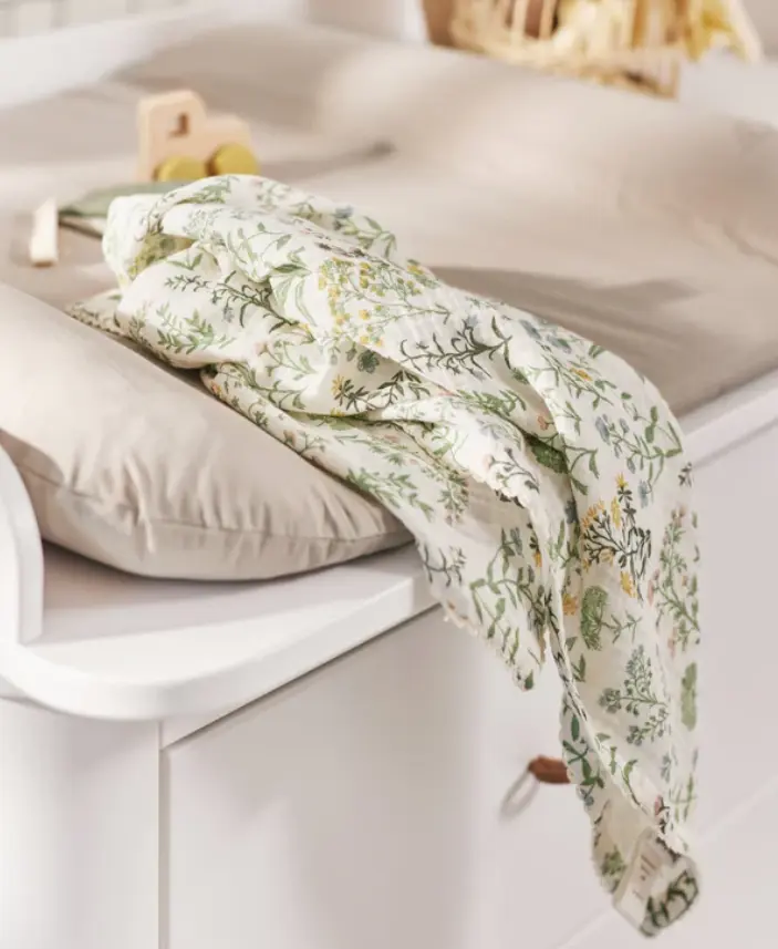 3 Swaddles, Summer Flowers