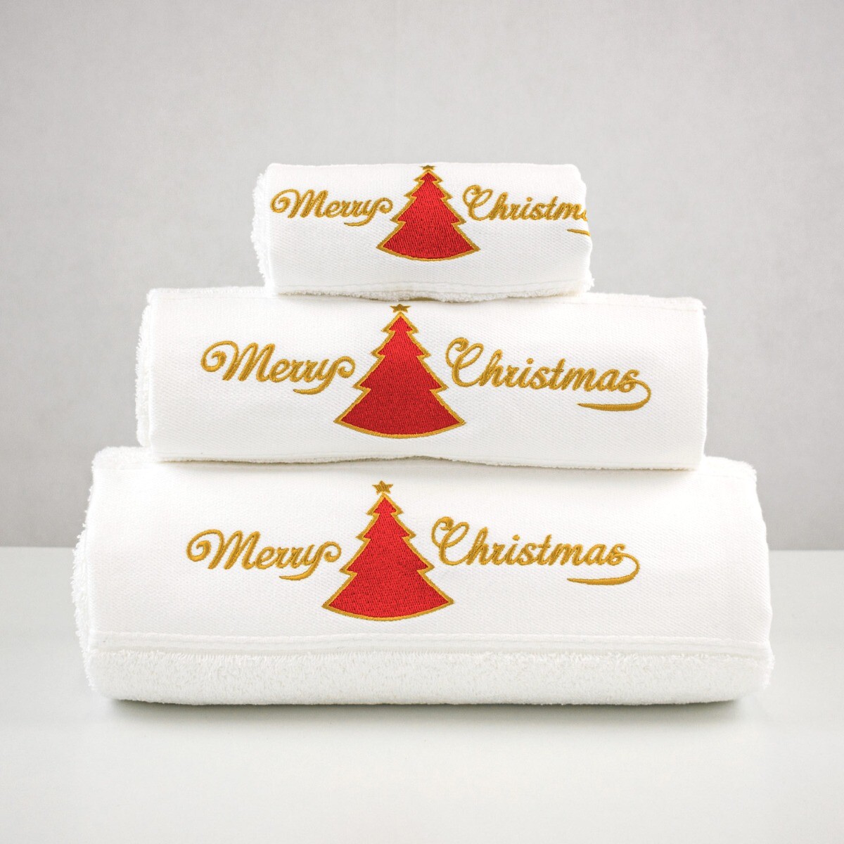 Christmas tree bath towels 2025