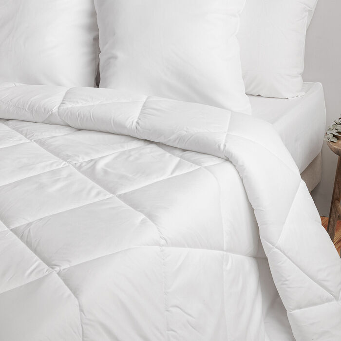 Hotel Duvet Fillings - Mid-Season