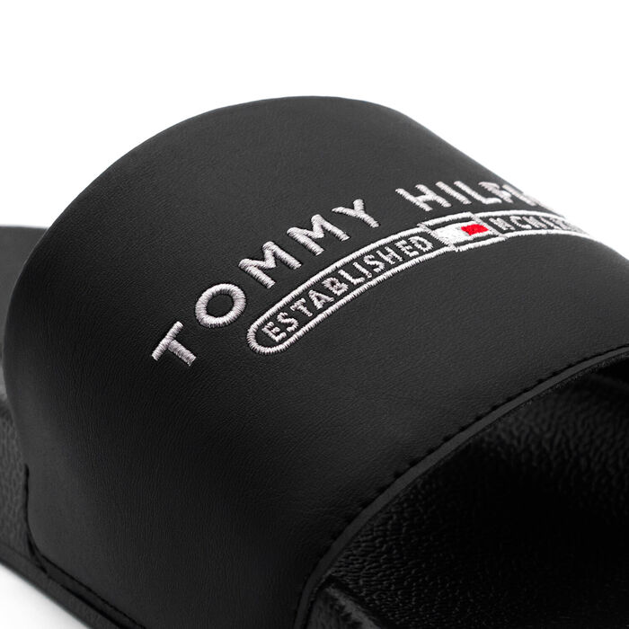 TOMMY HILFIGER - Beach slides - Man - Black