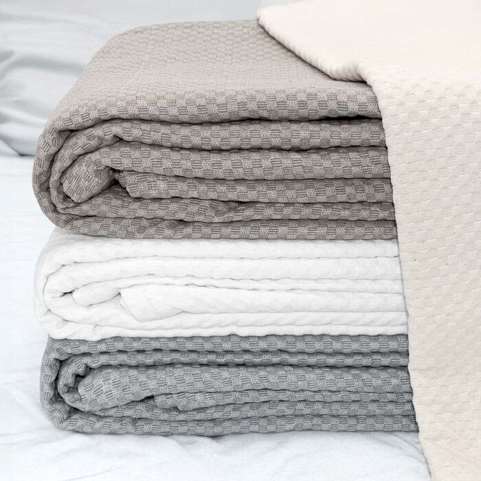 Hotel bedspread Paola