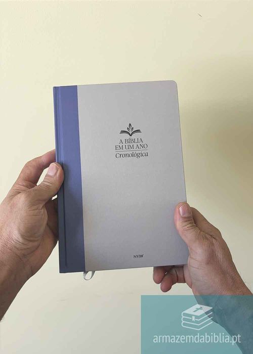 Biblia em Um Ano - Cronológica Capa Dura Cinza