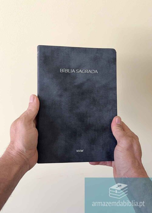 Biblia Sagrada (NVI) Capa Semi Flexivel Grafite 
