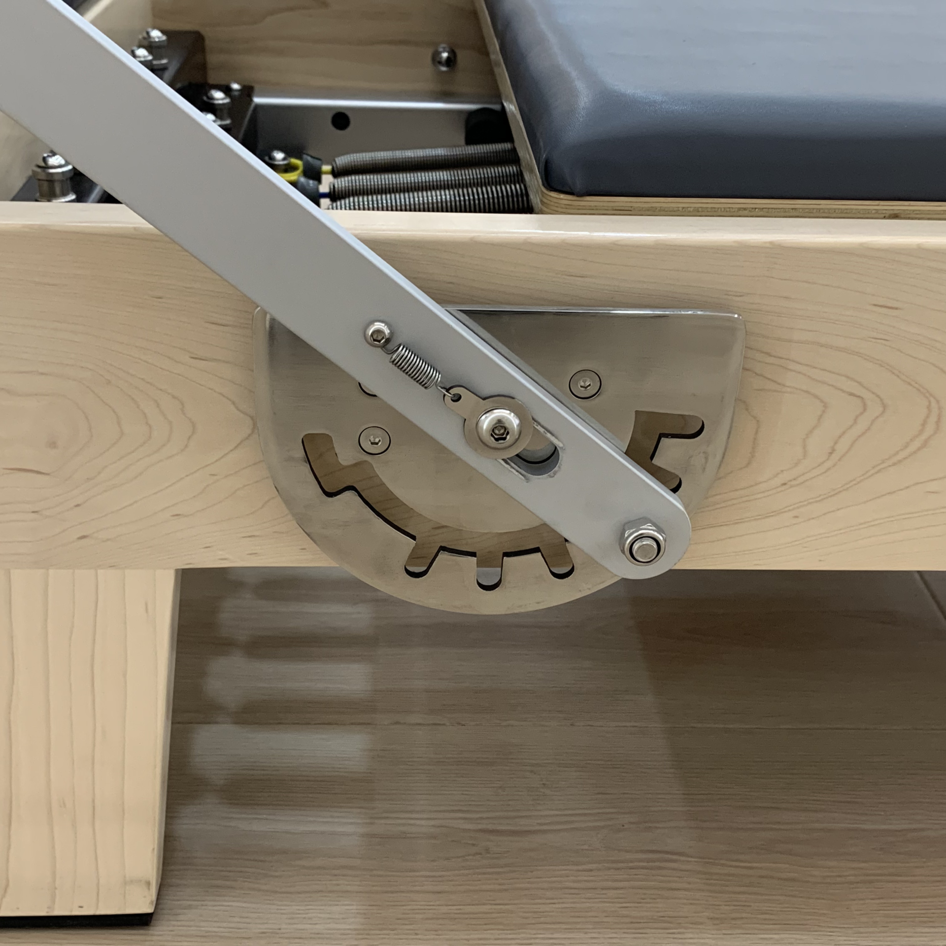 Pilates Reformer com Half Tower 2