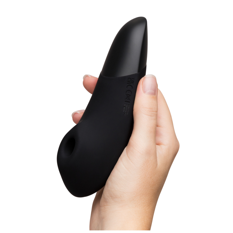 WOMANIZER - ESTIMULADOR CLITORIAL INTENSO PRETO