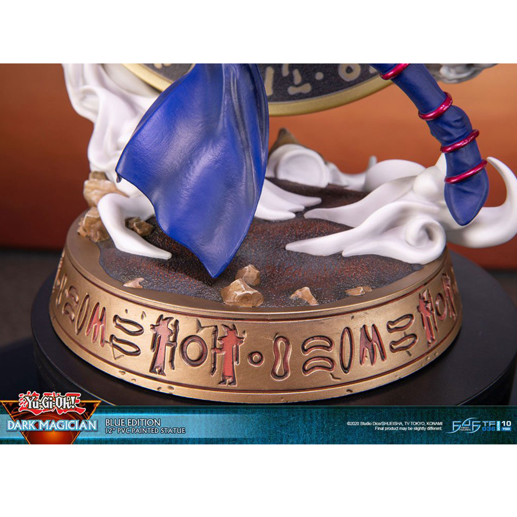 Yu-Gi-Oh! PVC Statue Dark Magician Blue Version 29 cm 9