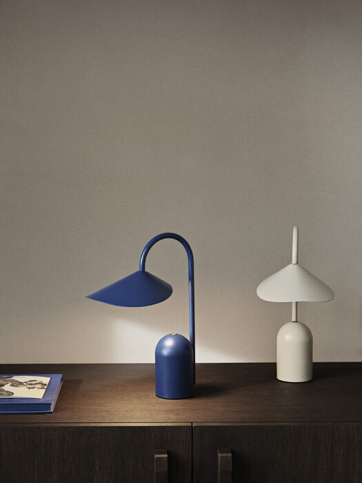 Candeeiro de Mesa Arum, Azul
