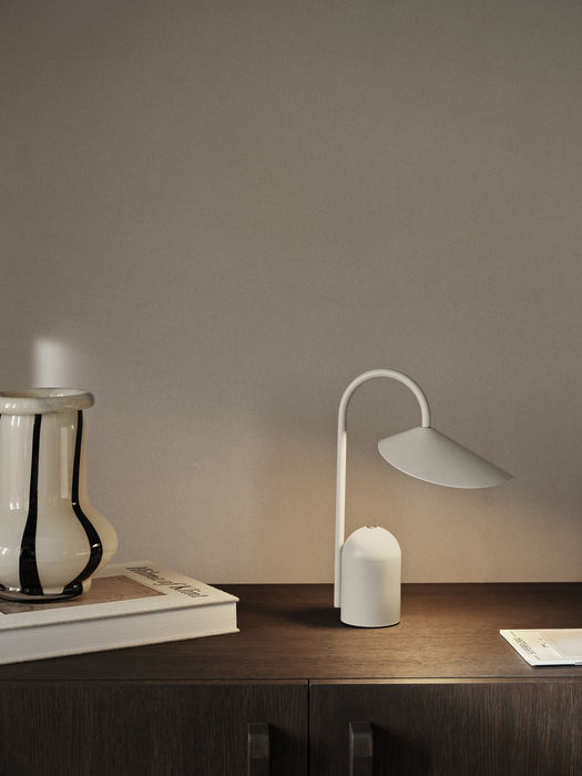 Candeeiro de Mesa Arum, Cashmere
