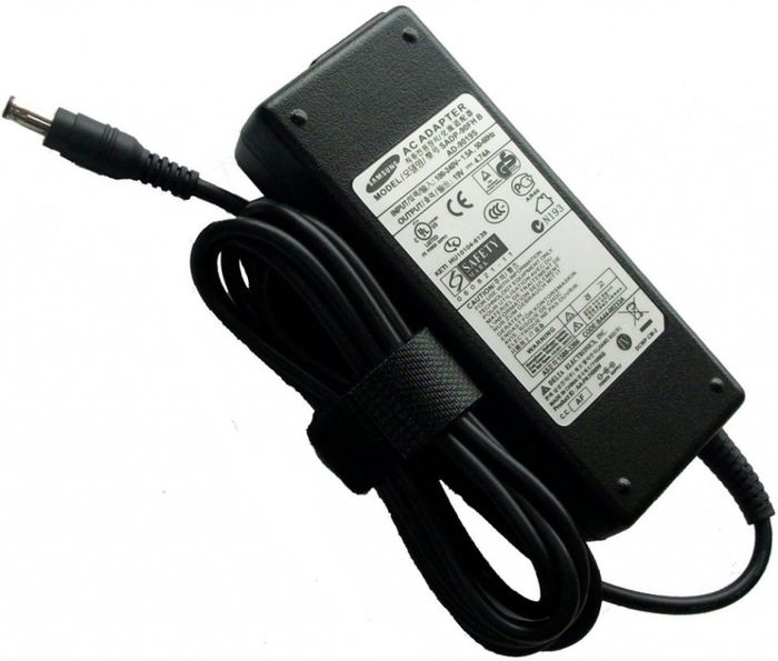 Adaptador Samsung A10-090P1A/AD-9019S DC19V/4.74A