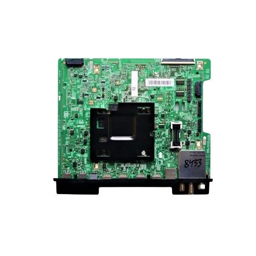 Televisor principal Samsung 82UNU8000F
