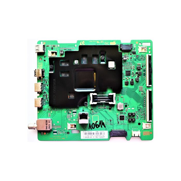 Main TV Samsung UTU7000K