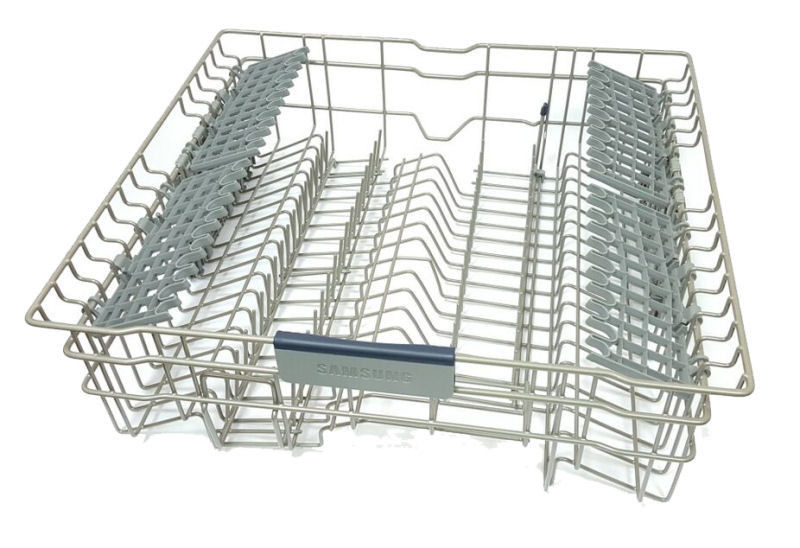 Lavavajillas Samsung DMS400 con cesta superior completa