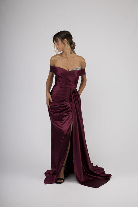 Vestido Comprido em Cetim