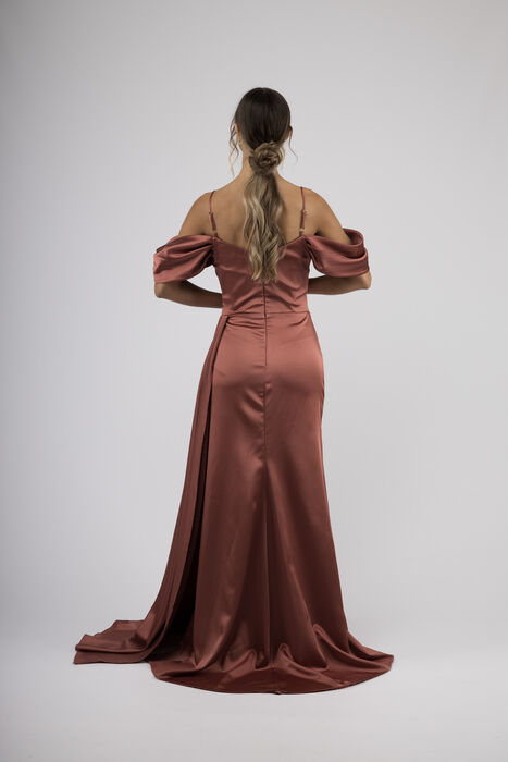 Vestido Comprido em Cetim