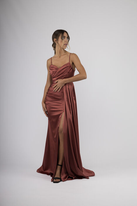 Vestido Comprido em Cetim