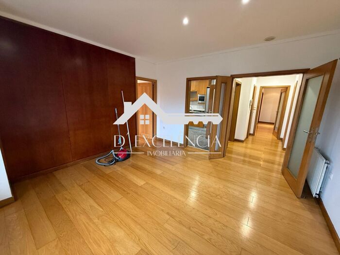 Apartamento T2+1 | Rio Tinto