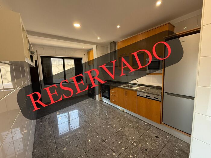 Apartamento T2+1 | Rio Tinto