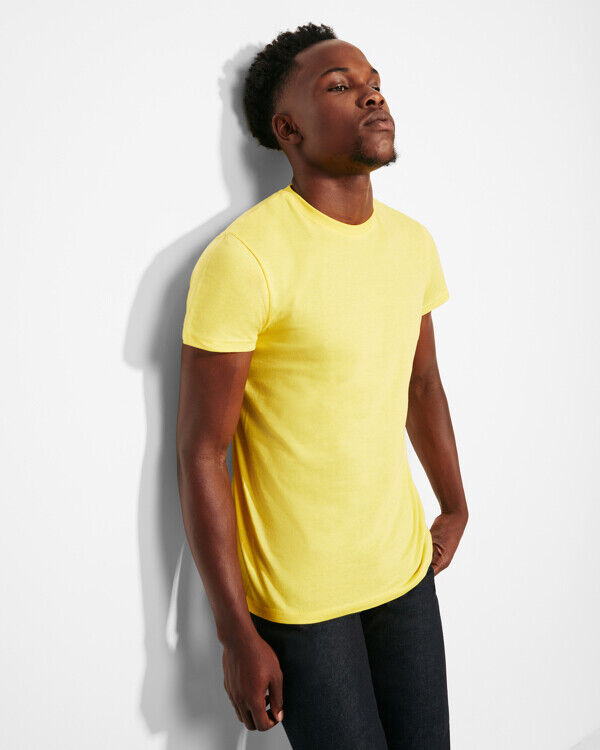 t-shirt personalizada amarela