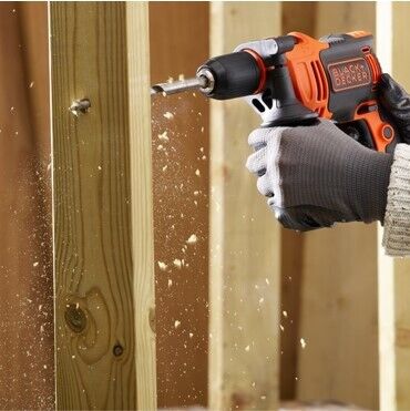 BLACK+DECKER BERBEQUIM PERCUTOR 710W + 32 ACESSORIES