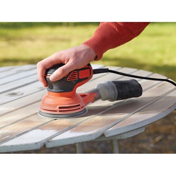 BLACK + DECKER LIXADORA ROTORBITAL 230W