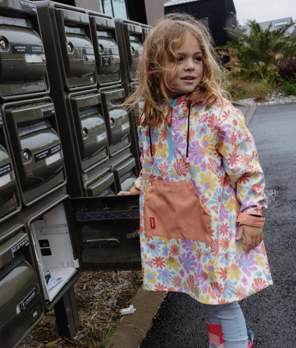  Capa de Chuva Retro Flowers - Hello Hossy 