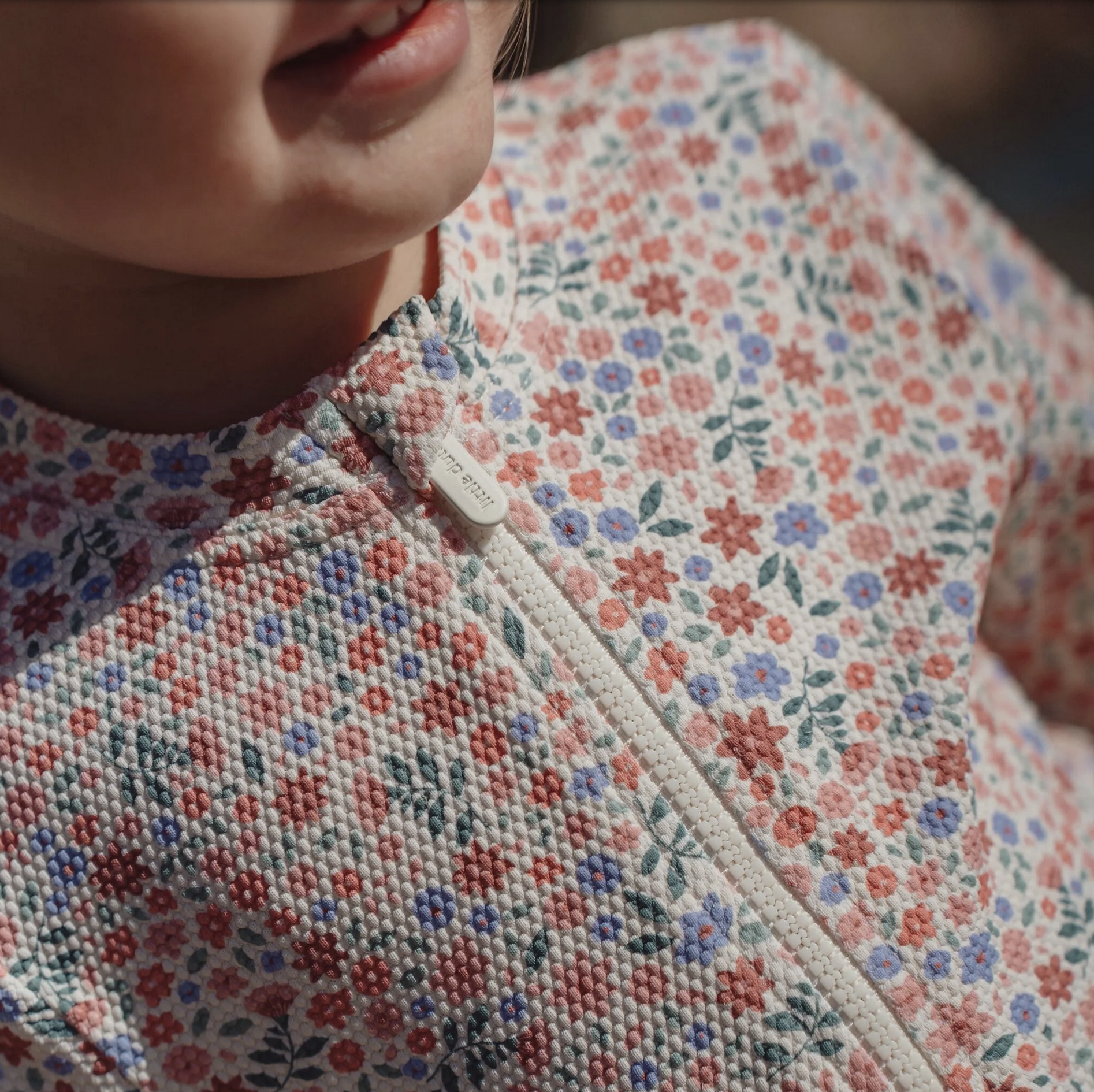Camisola de Banho Short Sleeve Floral Print - Little Dutch