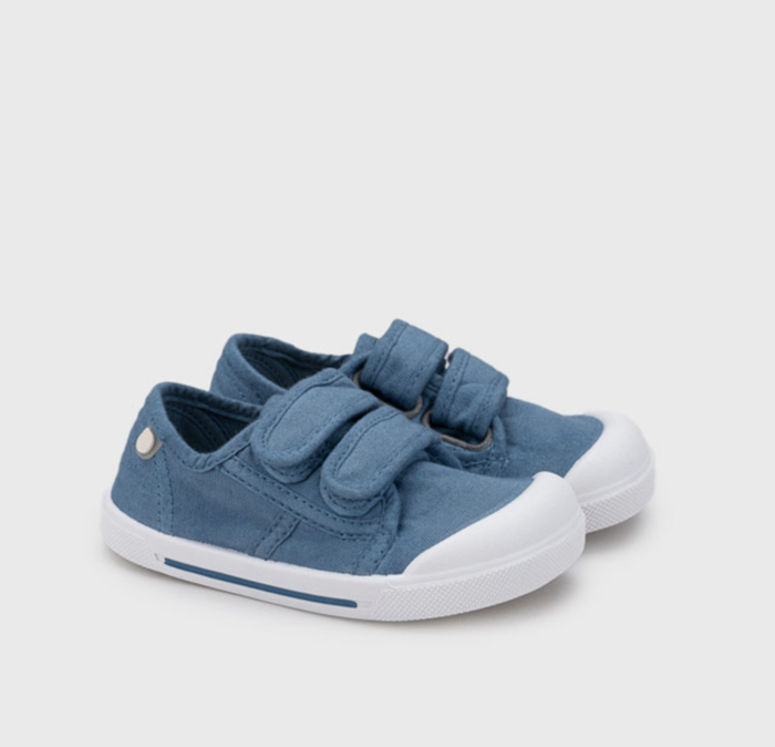 Canvas V. Jeans - Igor