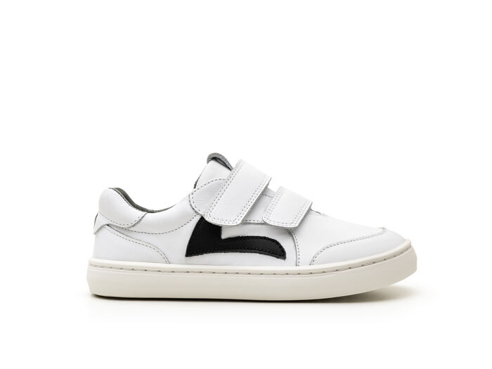 Landy White/Black - Tip Toey Joey