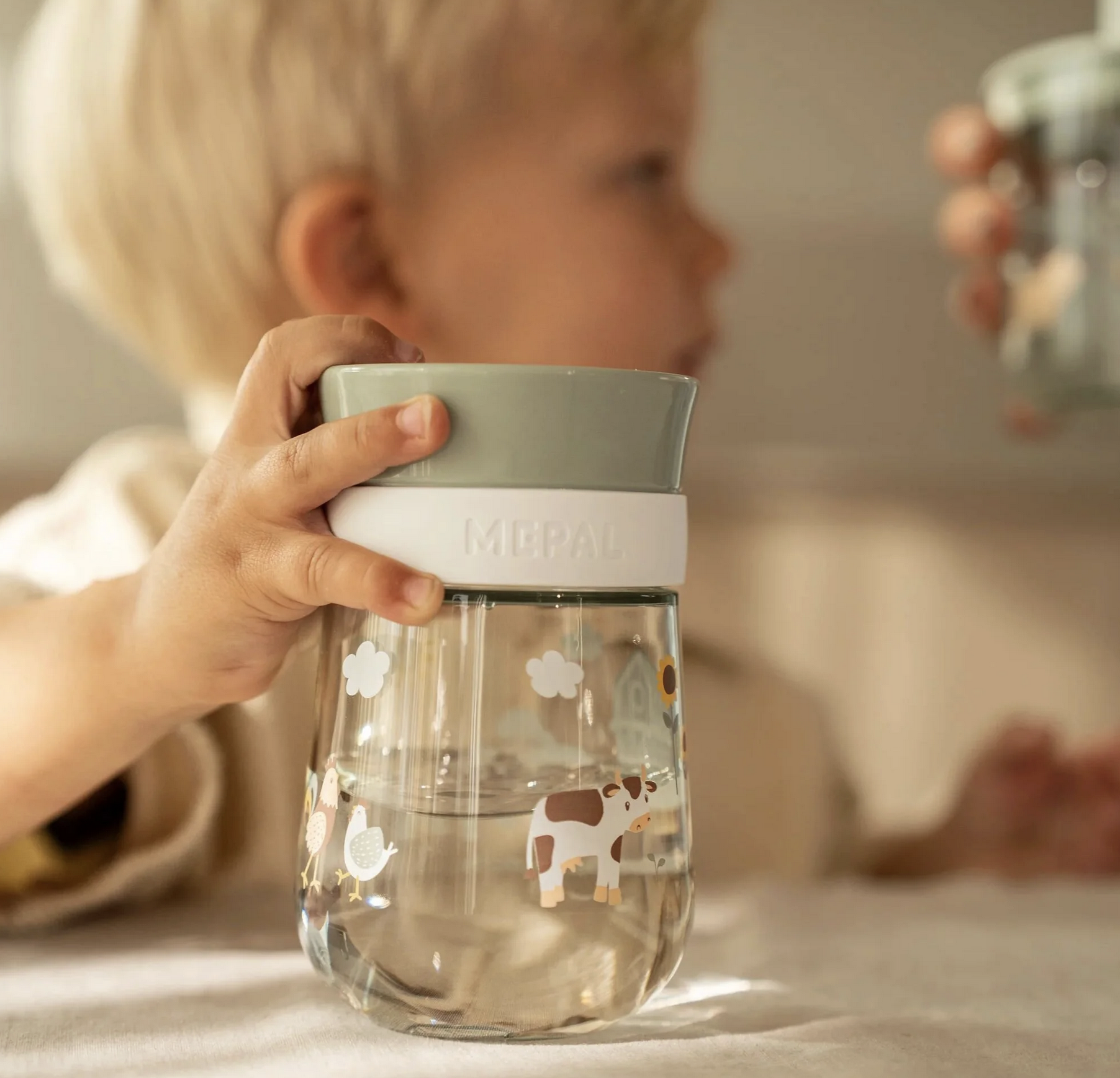 Copo 360º Mio 300 ml Mepal Little Farm - Little Dutch