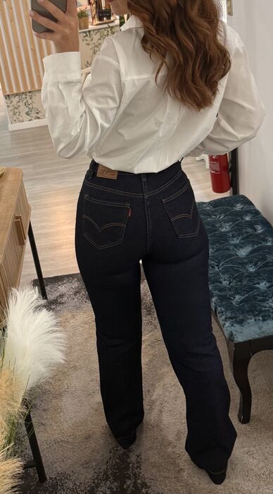 CALÇA JACINTA - LAVAGEM ESCURA