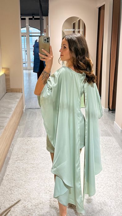 VESTIDO EMILIA - VERDE OLIVA