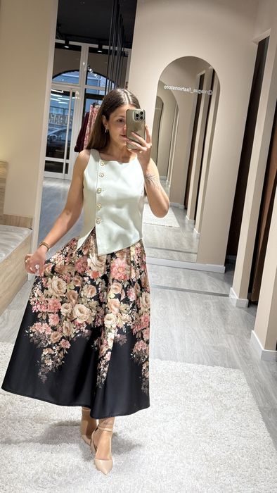 SAIA FLORAL -PRETA